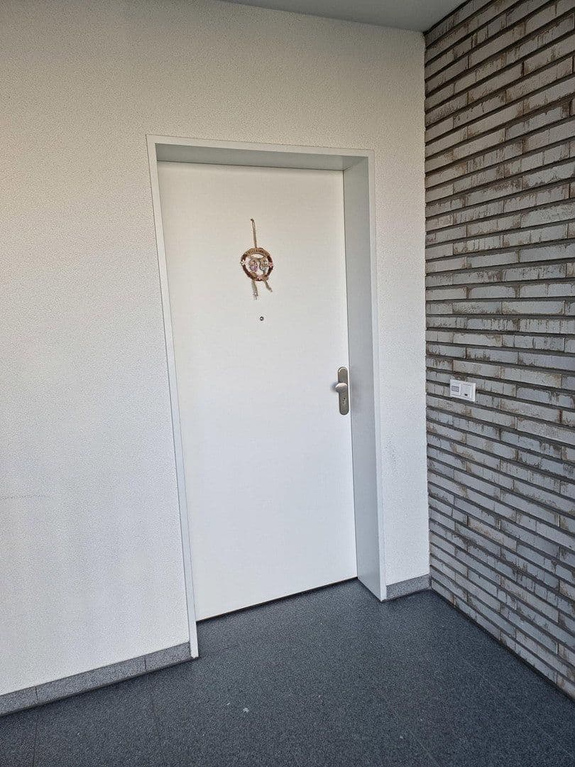 Pronájem bytu 2+1 73 m², Wolfgang-Bangert-Strasse 8, Frankfurt am Main, Hessen Pronájem bytu 2+1 73 m², Wolfgang-Bangert-Strasse 8, Frankfurt am Main, Hessen