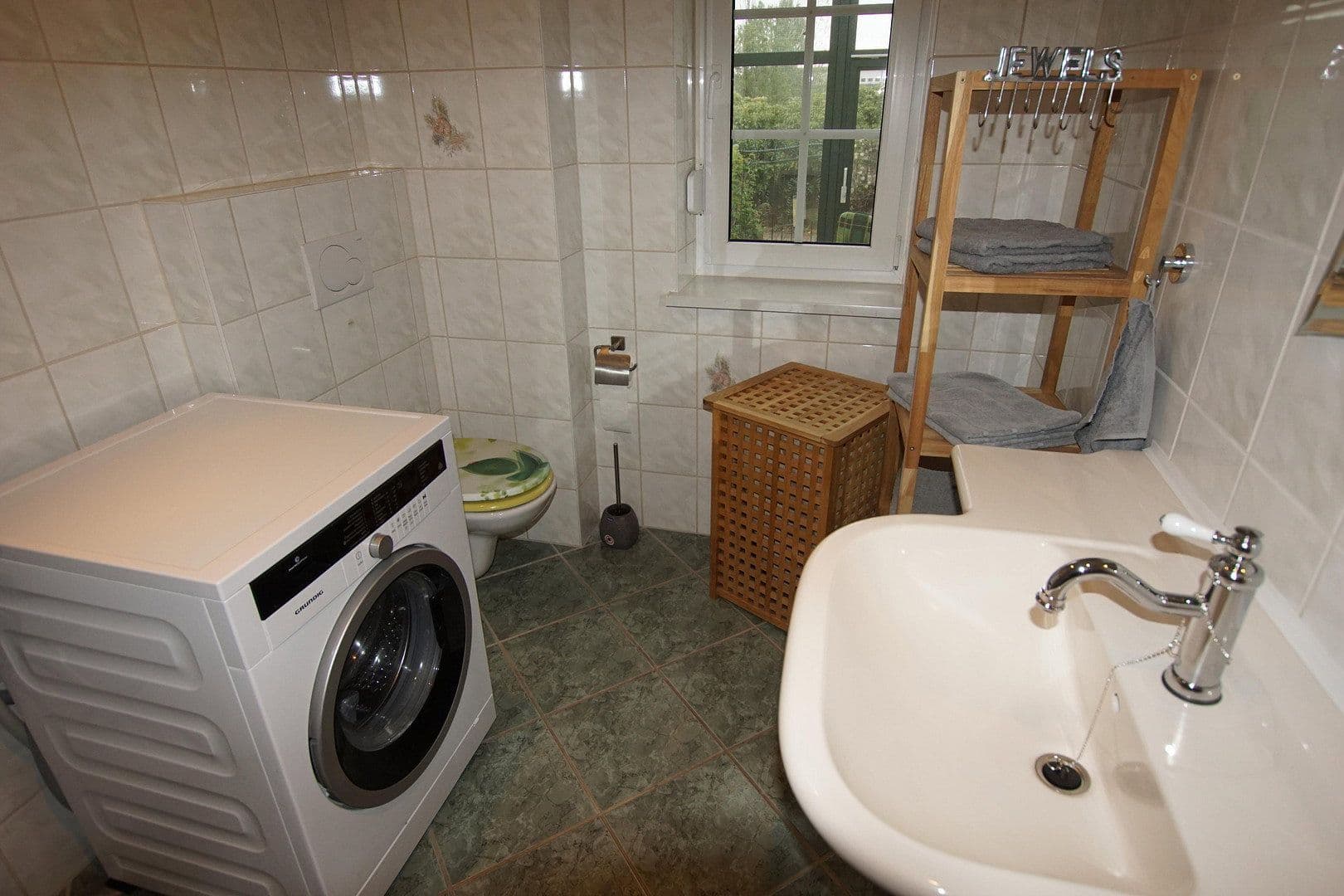 Prodej domu 130 m², pozemek 102 m², Gräfenhainichen, Sasko-Anhaltsko Prodej domu 130 m², pozemek 102 m², Gräfenhainichen, Sasko-Anhaltsko
