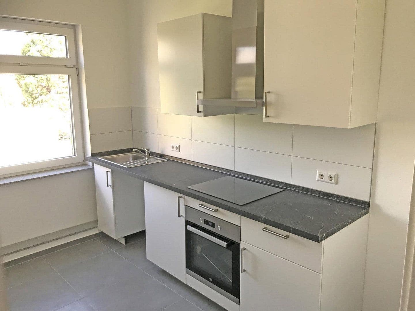 Pronájem bytu 1+1 49 m², Rüppurrer Str. 20b, Karlsruhe, Bádensko-Württembersko Pronájem bytu 1+1 49 m², Rüppurrer Str. 20b, Karlsruhe, Bádensko-Württembersko