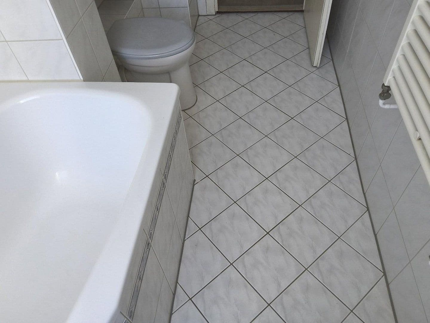Pronájem bytu 1+1 40 m², Alt Marzahn 16 B, Berlin, Berlín Pronájem bytu 1+1 40 m², Alt Marzahn 16 B, Berlin, Berlín