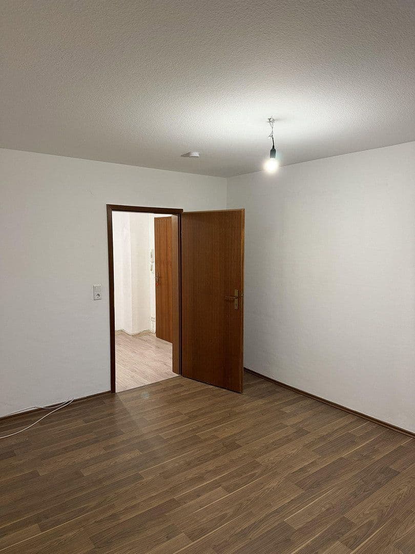 Prodej bytu 3+1 87 m², Altensittenbacher Straße 28a, Hersbruck, Bavorsko Prodej bytu 3+1 87 m², Altensittenbacher Straße 28a, Hersbruck, Bavorsko