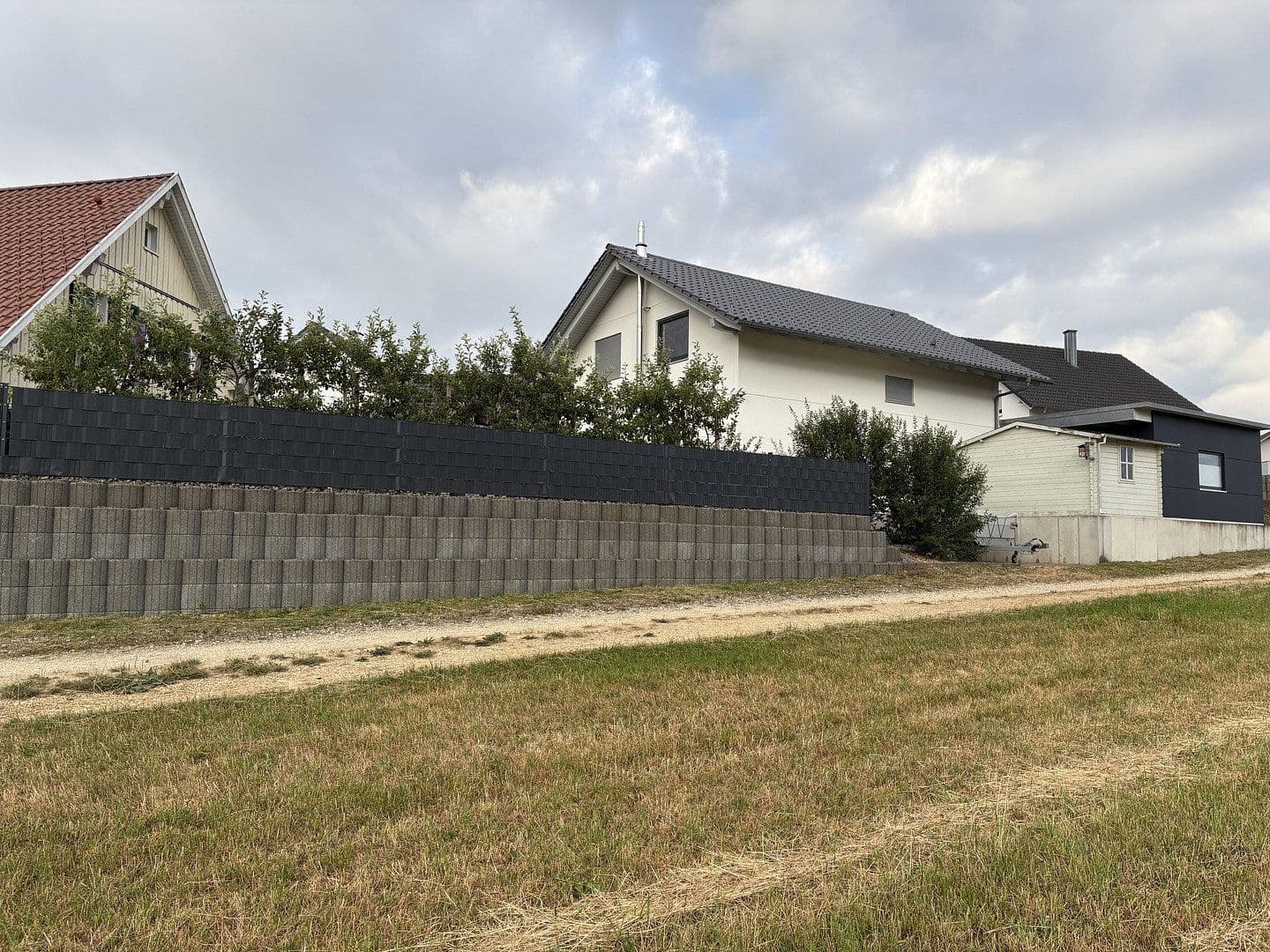 Prodej domu 123 m², pozemek 698 m², Auf Strieglen 2, Gosheim, Bádensko-Württembersko Prodej domu 123 m², pozemek 698 m², Auf Strieglen 2, Gosheim, Bádensko-Württembersko