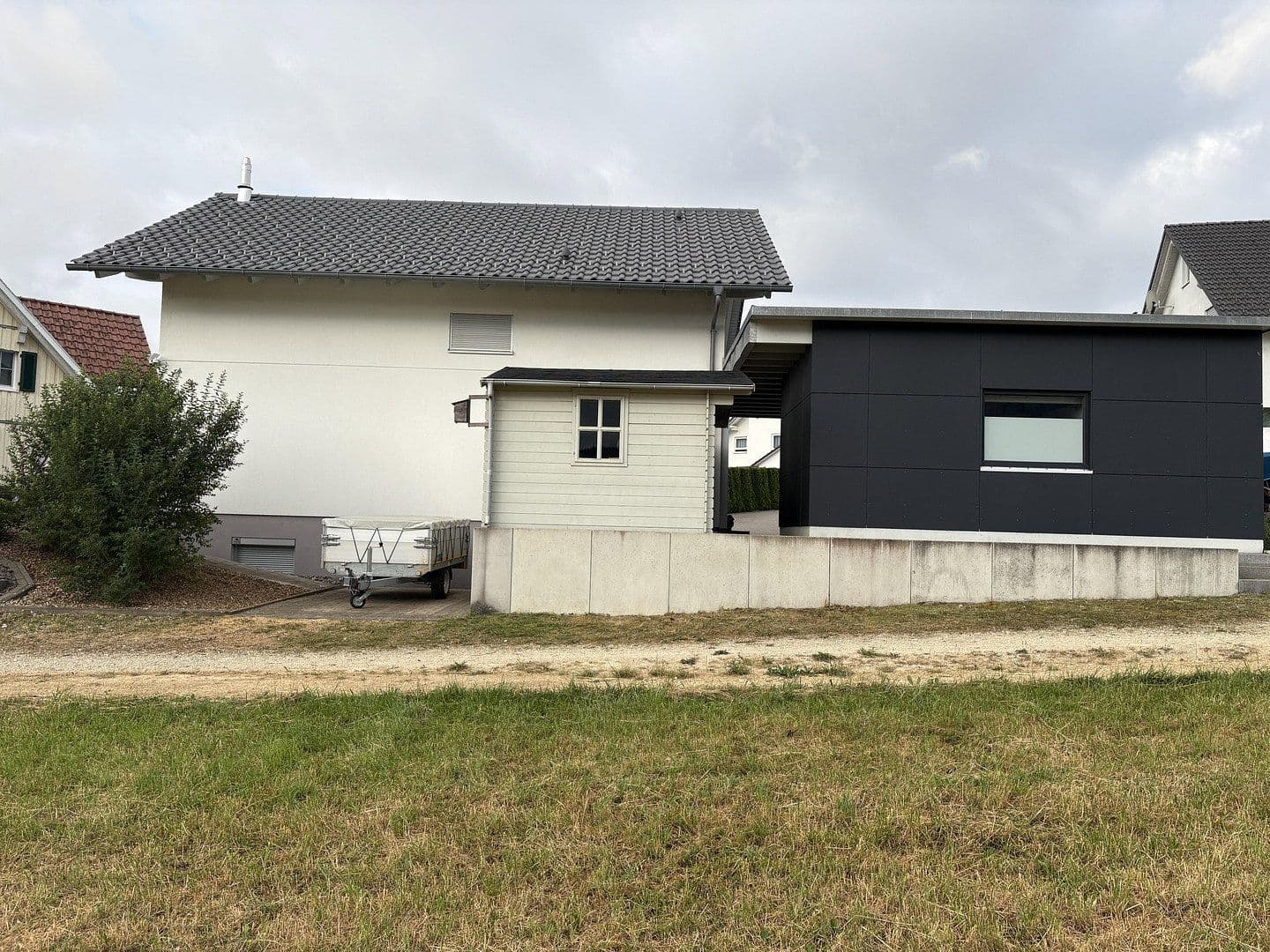 Prodej domu 123 m², pozemek 698 m², Auf Strieglen 2, Gosheim, Bádensko-Württembersko Prodej domu 123 m², pozemek 698 m², Auf Strieglen 2, Gosheim, Bádensko-Württembersko