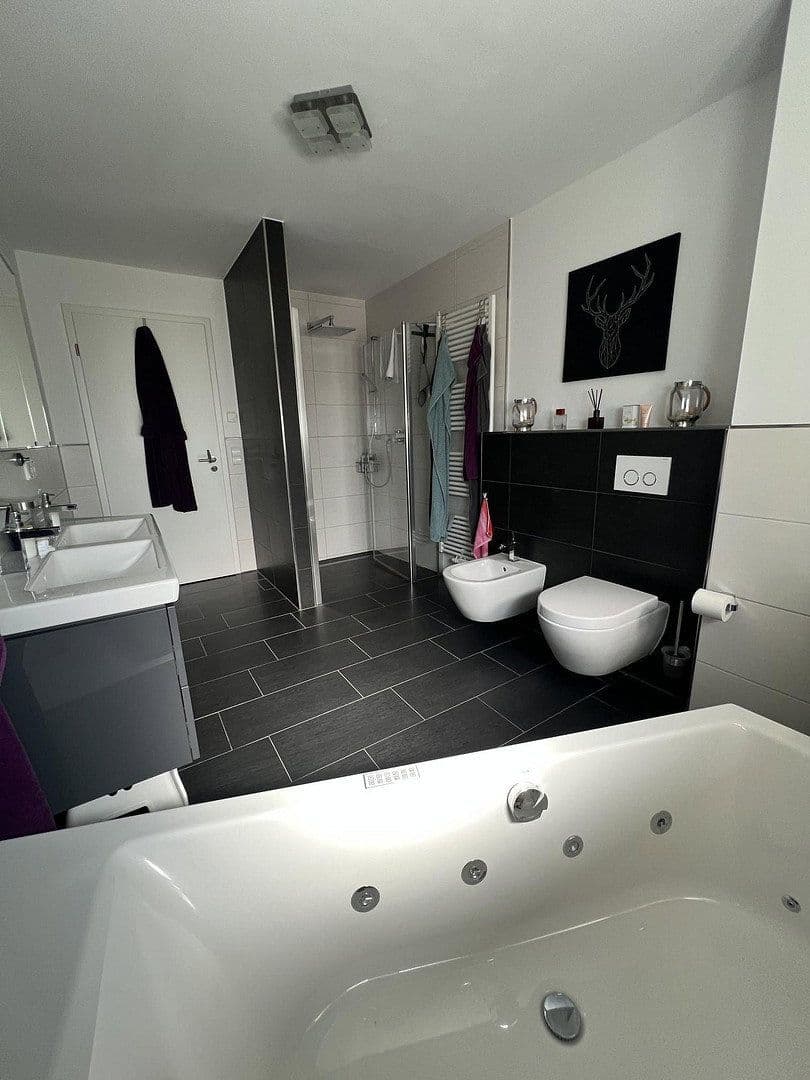 Prodej bytu 3+kk 126 m², Bielefeld-Brake, Severní Porýní-Vestfálsko Prodej bytu 3+kk 126 m², Bielefeld-Brake, Severní Porýní-Vestfálsko