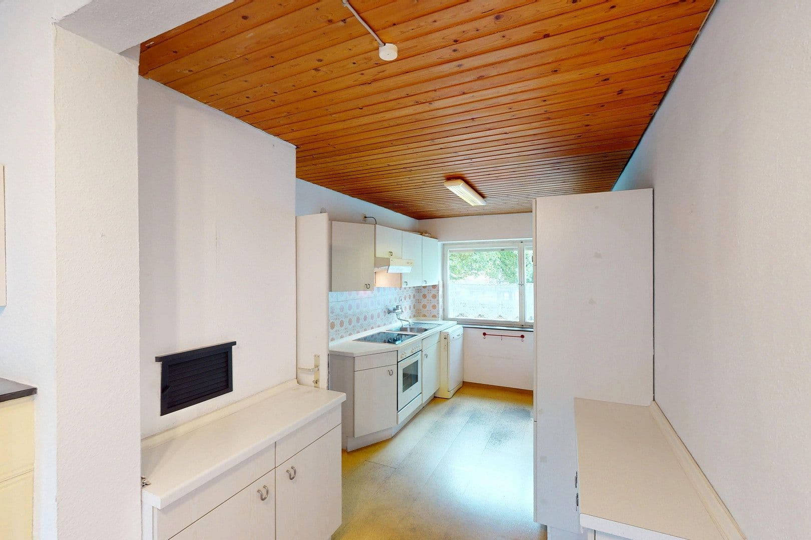 Prodej domu 92 m², pozemek 214 m², Fohrenbühlerstraße 103, Sindelfingen, Bádensko-Württembersko Prodej domu 92 m², pozemek 214 m², Fohrenbühlerstraße 103, Sindelfingen, Bádensko-Württembersko
