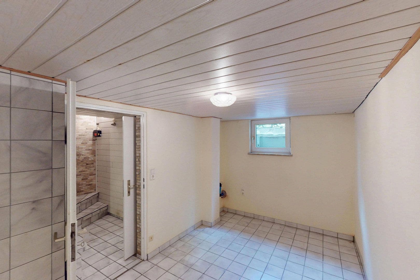 Prodej domu 92 m², pozemek 214 m², Fohrenbühlerstraße 103, Sindelfingen, Bádensko-Württembersko Prodej domu 92 m², pozemek 214 m², Fohrenbühlerstraße 103, Sindelfingen, Bádensko-Württembersko