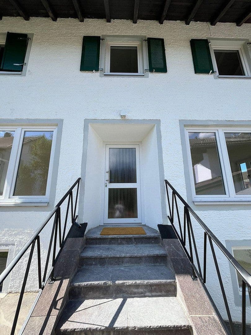 Pronájem bytu 4+1 86 m², Hauptstraße 43, Bad Kohlgrub, Bavorsko Pronájem bytu 4+1 86 m², Hauptstraße 43, Bad Kohlgrub, Bavorsko