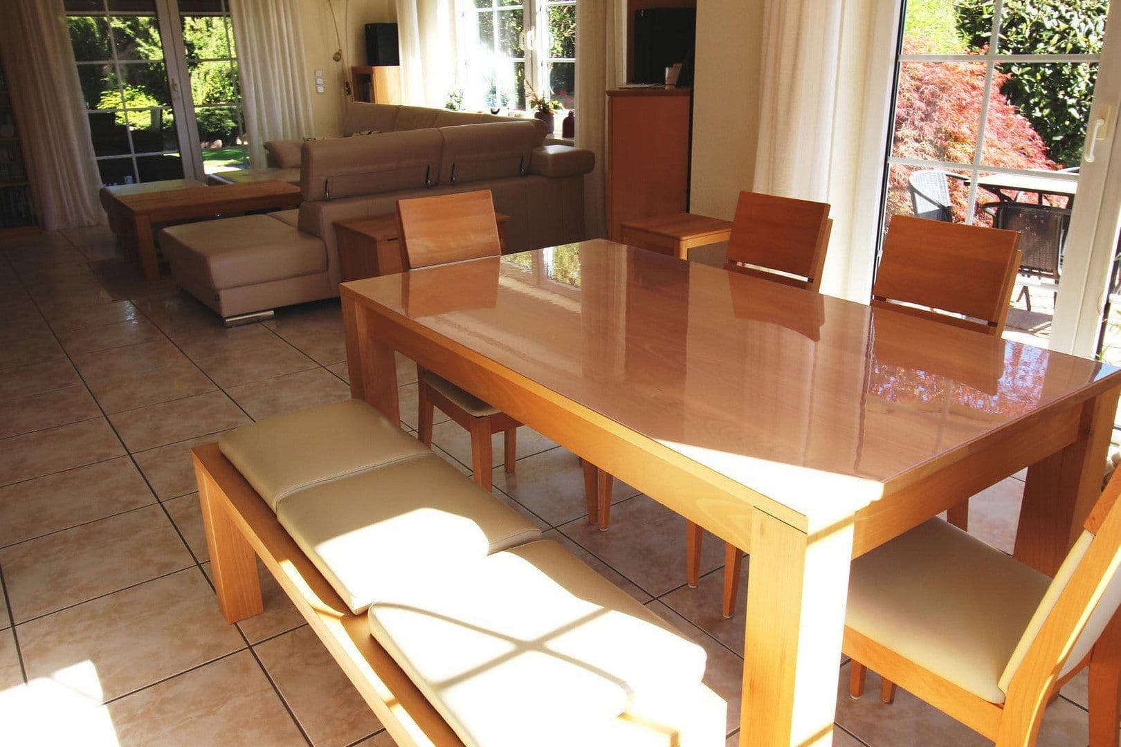 Prodej domu 165 m², pozemek 824 m², Immenhausen, Hessen Prodej domu 165 m², pozemek 824 m², Immenhausen, Hessen