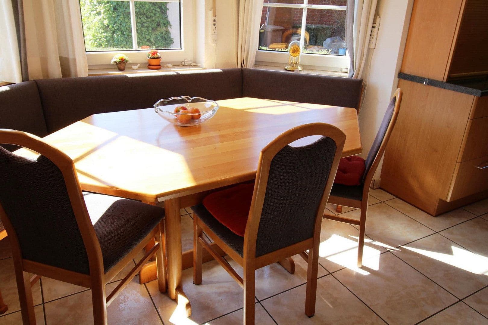 Prodej domu 165 m², pozemek 824 m², Immenhausen, Hessen Prodej domu 165 m², pozemek 824 m², Immenhausen, Hessen