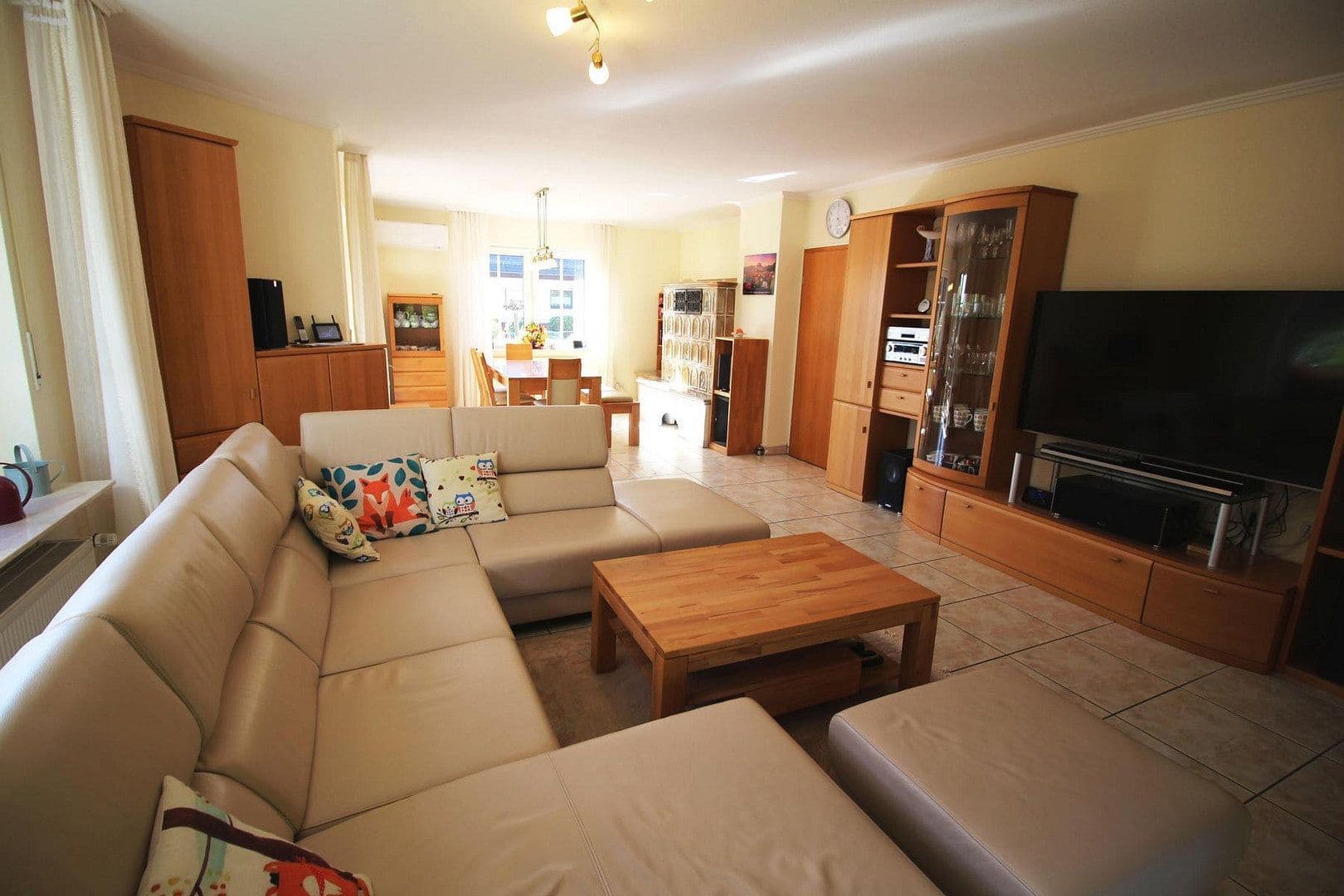 Prodej domu 165 m², pozemek 824 m², Immenhausen, Hessen Prodej domu 165 m², pozemek 824 m², Immenhausen, Hessen