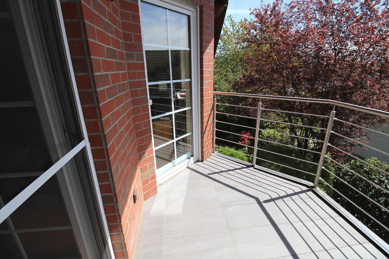 Prodej domu 165 m², pozemek 824 m², Immenhausen, Hessen Prodej domu 165 m², pozemek 824 m², Immenhausen, Hessen