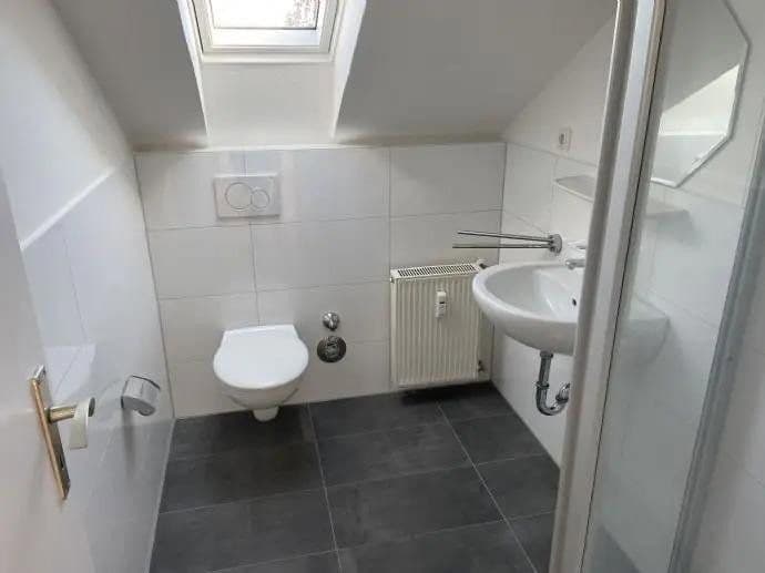Pronájem bytu 2+1 32 m², Oststrasse 26, Meerbusch, Severní Porýní-Vestfálsko Pronájem bytu 2+1 32 m², Oststrasse 26, Meerbusch, Severní Porýní-Vestfálsko