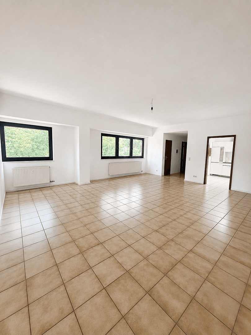 Pronájem bytu 3+1 99 m², Bad Soden-Salmünster, Hessen Pronájem bytu 3+1 99 m², Bad Soden-Salmünster, Hessen