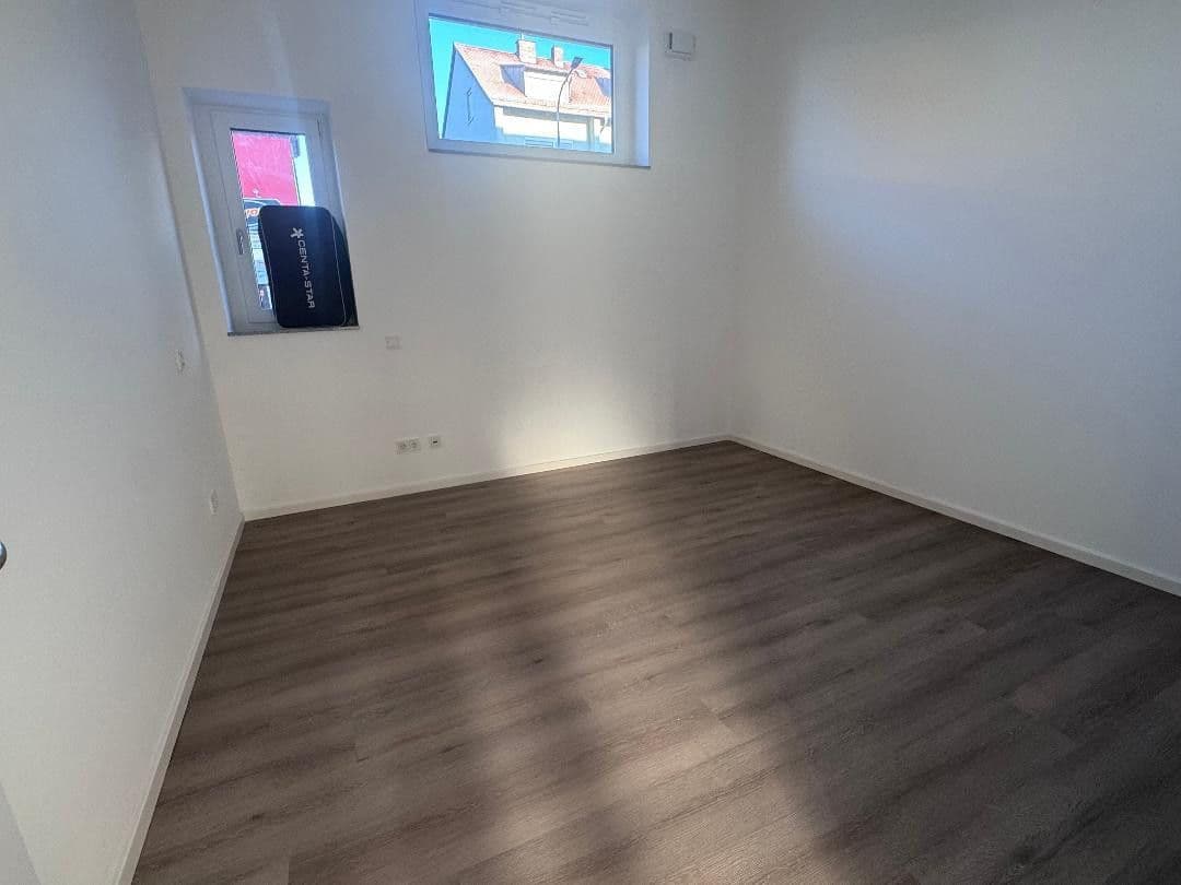 Pronájem bytu 4+1 91 m², Theodor-Mathieu-Straße 10, Bamberg, Bavorsko Pronájem bytu 4+1 91 m², Theodor-Mathieu-Straße 10, Bamberg, Bavorsko