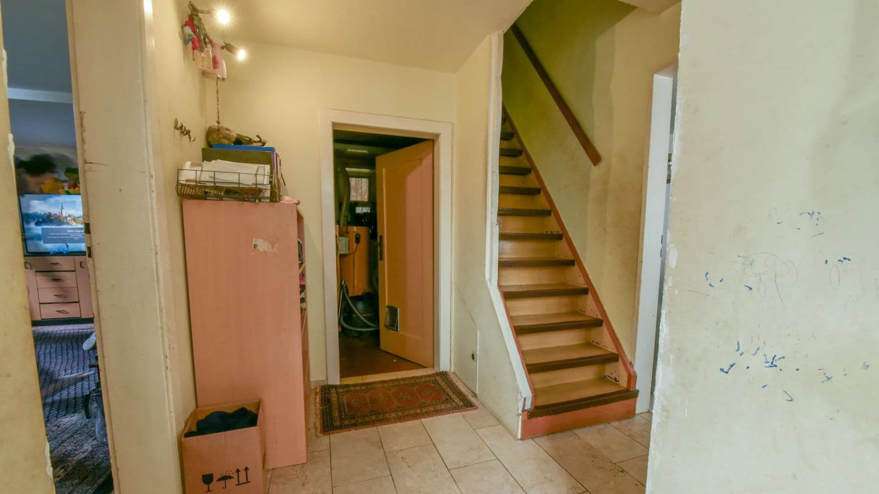 Prodej domu 120 m², pozemek 175 m², Modautal, Hessen Prodej domu 120 m², pozemek 175 m², Modautal, Hessen