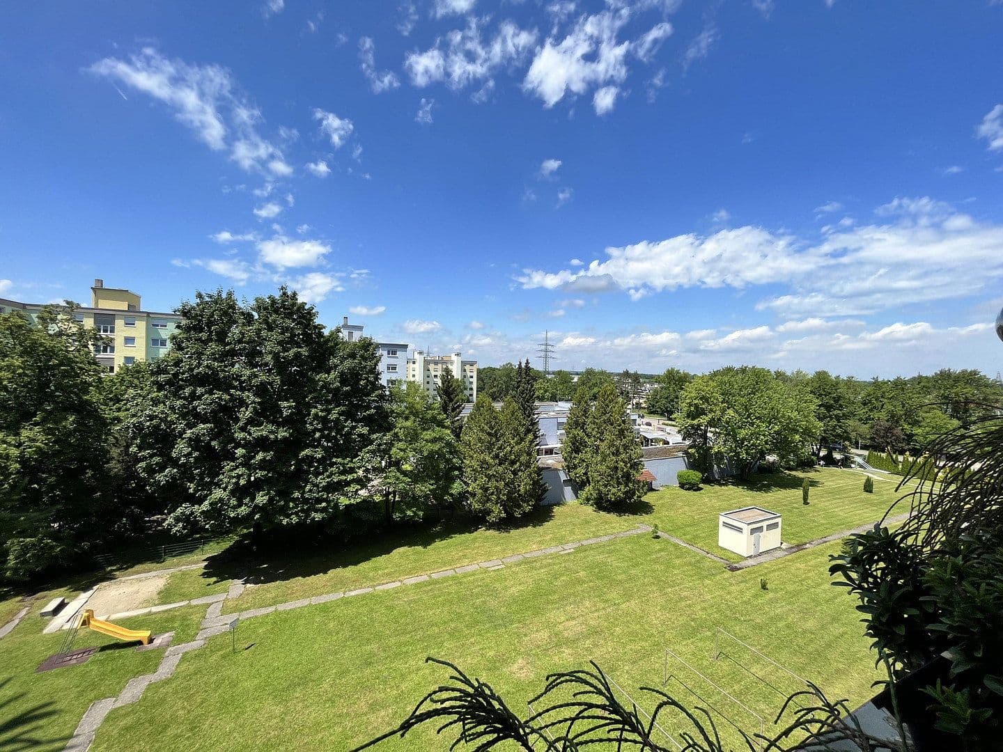 Prodej bytu 3+1 74 m², Königsbrunn, Bavorsko Prodej bytu 3+1 74 m², Königsbrunn, Bavorsko