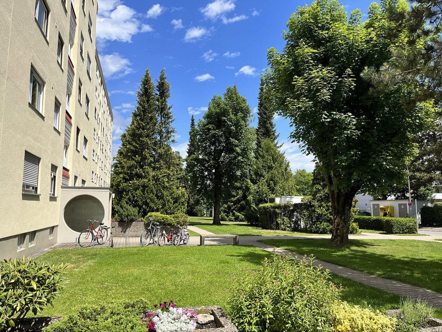 Prodej bytu 3+1 74 m², Königsbrunn, Bavorsko Prodej bytu 3+1 74 m², Königsbrunn, Bavorsko