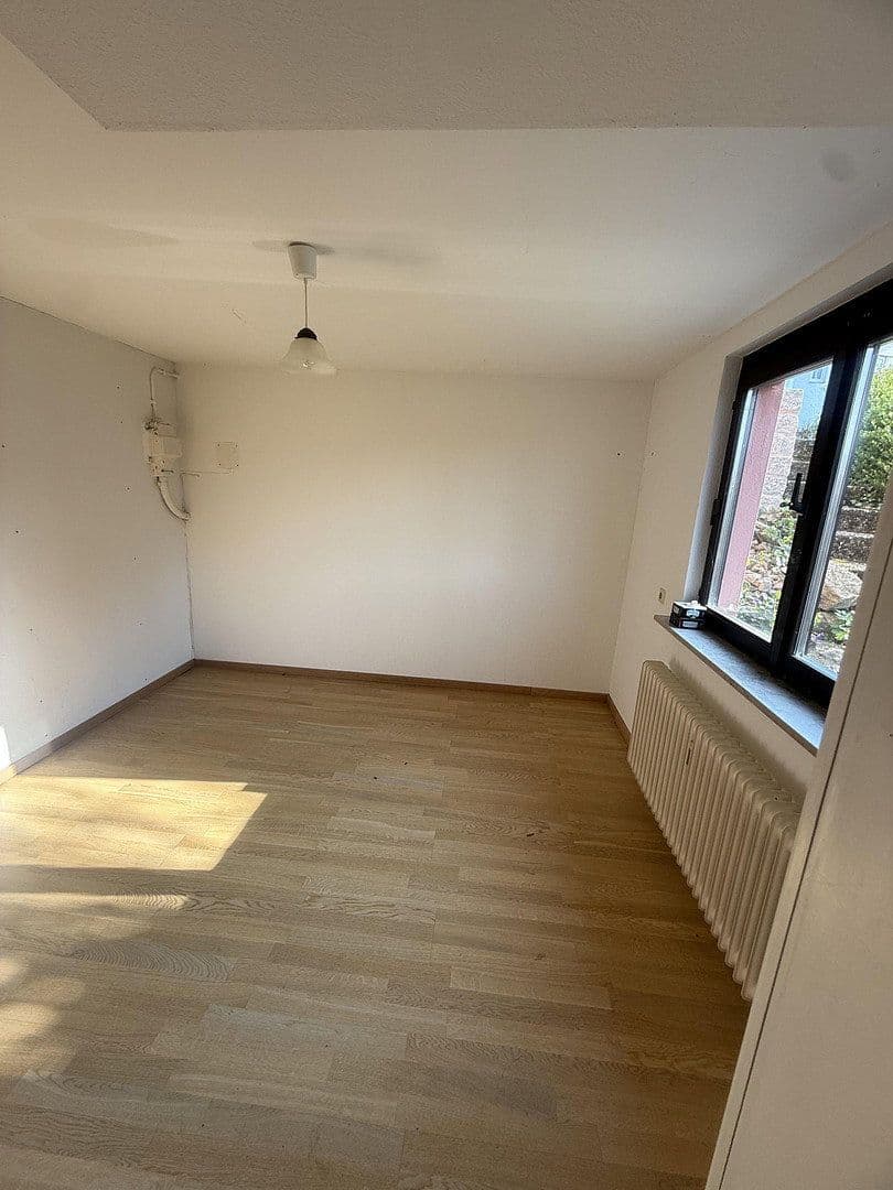 Prodej domu 230 m², pozemek 954 m², Kandern, Bádensko-Württembersko Prodej domu 230 m², pozemek 954 m², Kandern, Bádensko-Württembersko