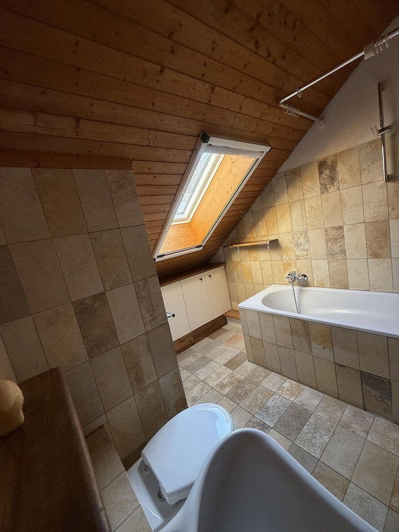 Prodej domu 230 m², pozemek 954 m², Kandern, Bádensko-Württembersko Prodej domu 230 m², pozemek 954 m², Kandern, Bádensko-Württembersko
