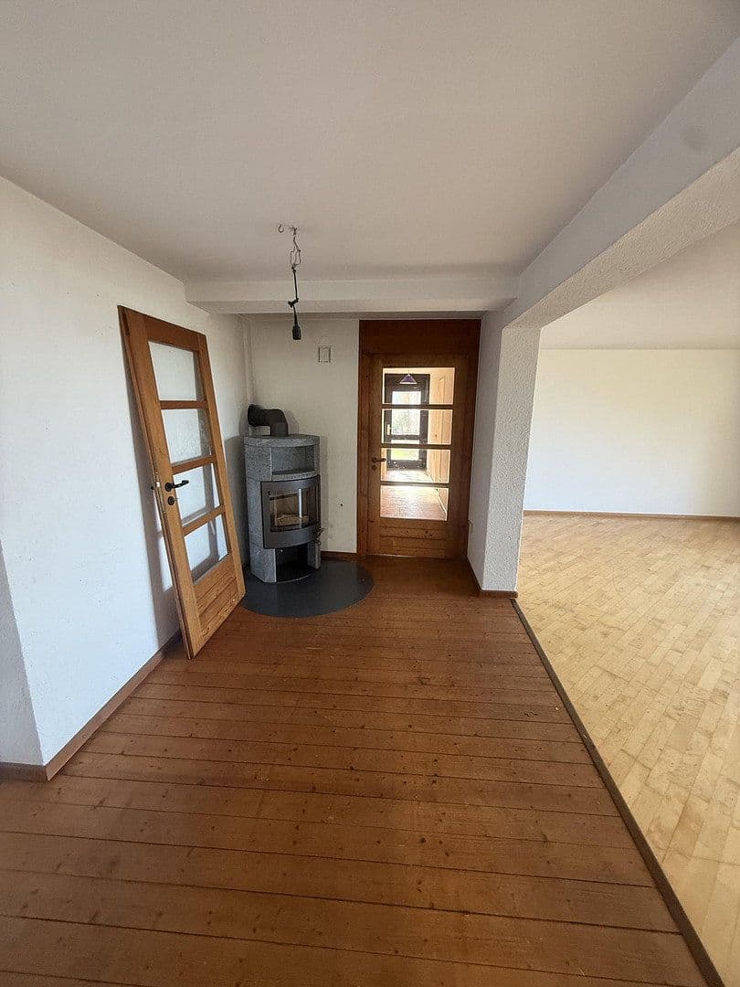 Prodej domu 230 m², pozemek 954 m², Kandern, Bádensko-Württembersko Prodej domu 230 m², pozemek 954 m², Kandern, Bádensko-Württembersko