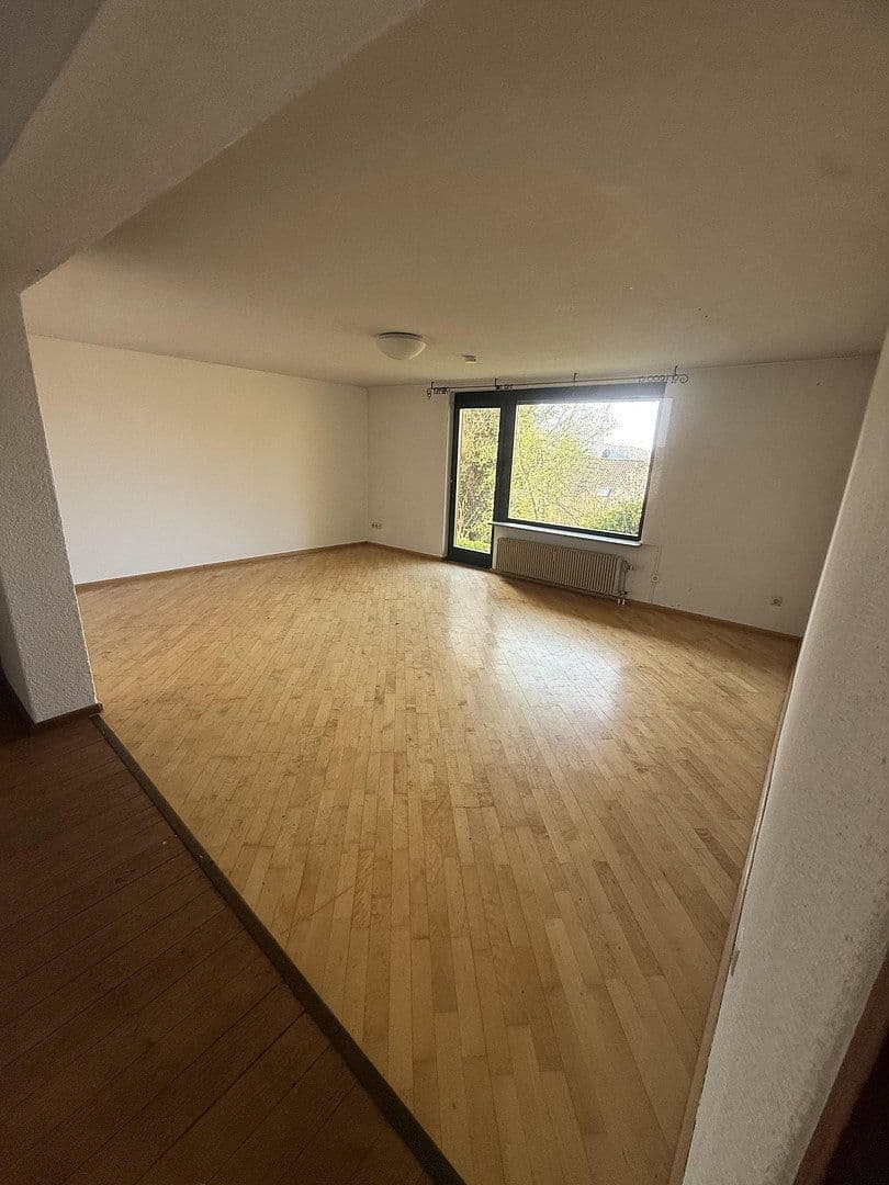 Prodej domu 230 m², pozemek 954 m², Kandern, Bádensko-Württembersko Prodej domu 230 m², pozemek 954 m², Kandern, Bádensko-Württembersko