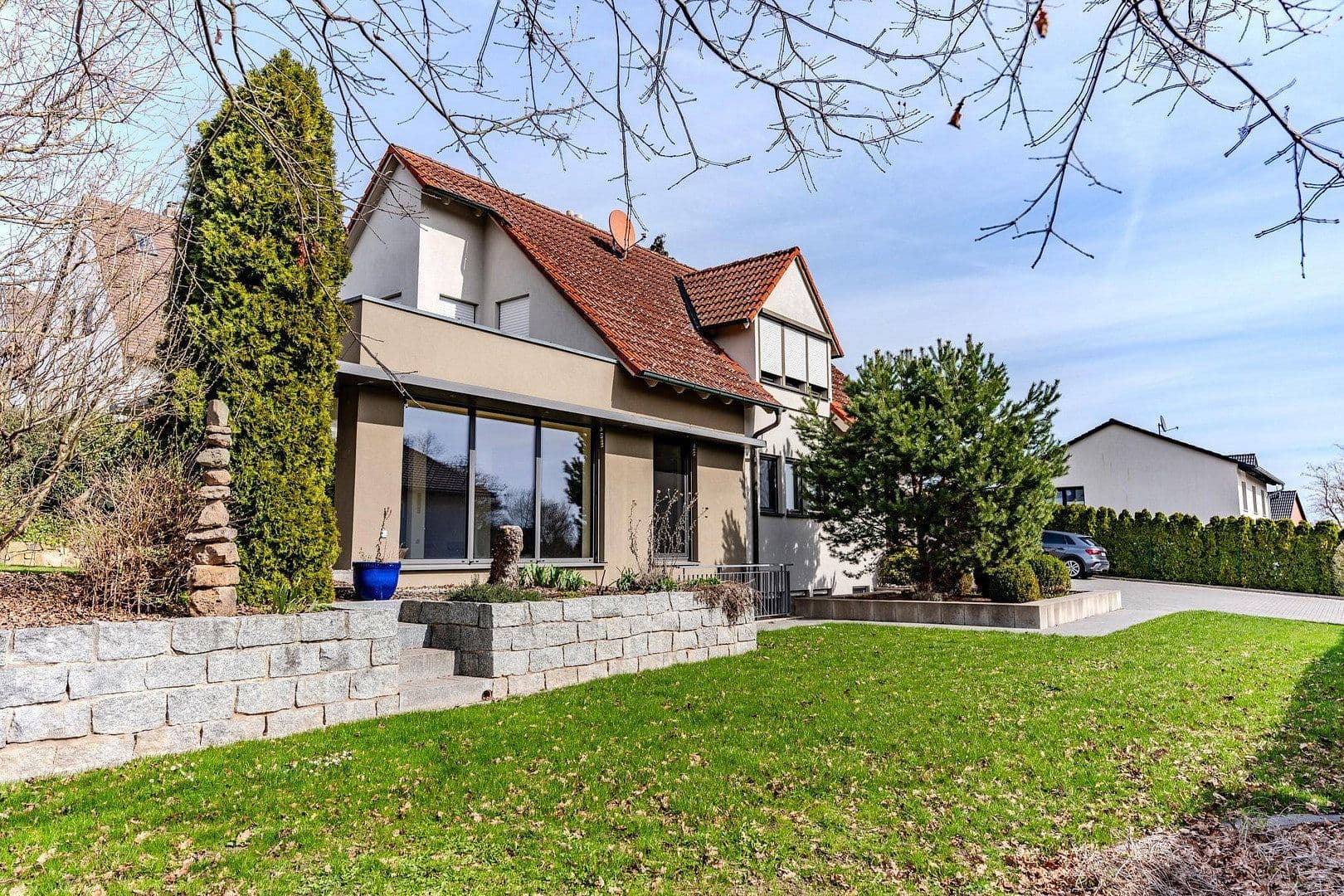 Prodej domu 218 m², pozemek 815 m², Fürth, Bavorsko Prodej domu 218 m², pozemek 815 m², Fürth, Bavorsko