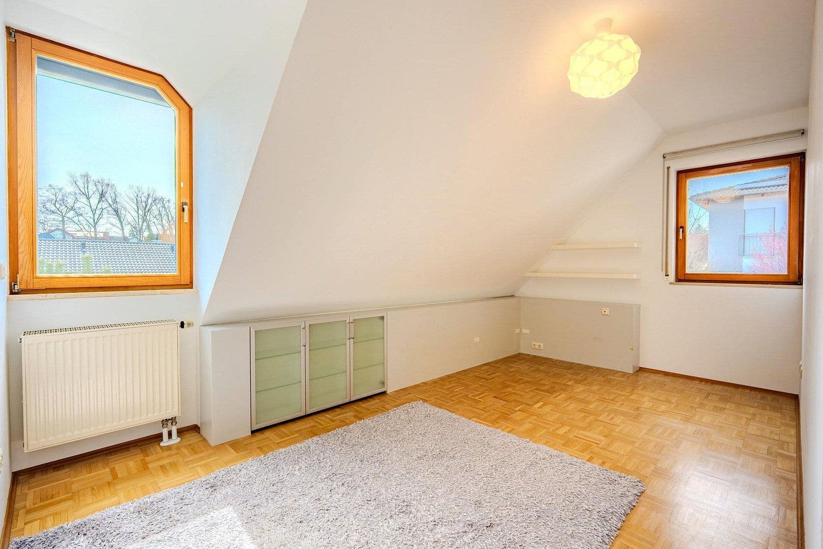 Prodej domu 218 m², pozemek 815 m², Fürth, Bavorsko Prodej domu 218 m², pozemek 815 m², Fürth, Bavorsko