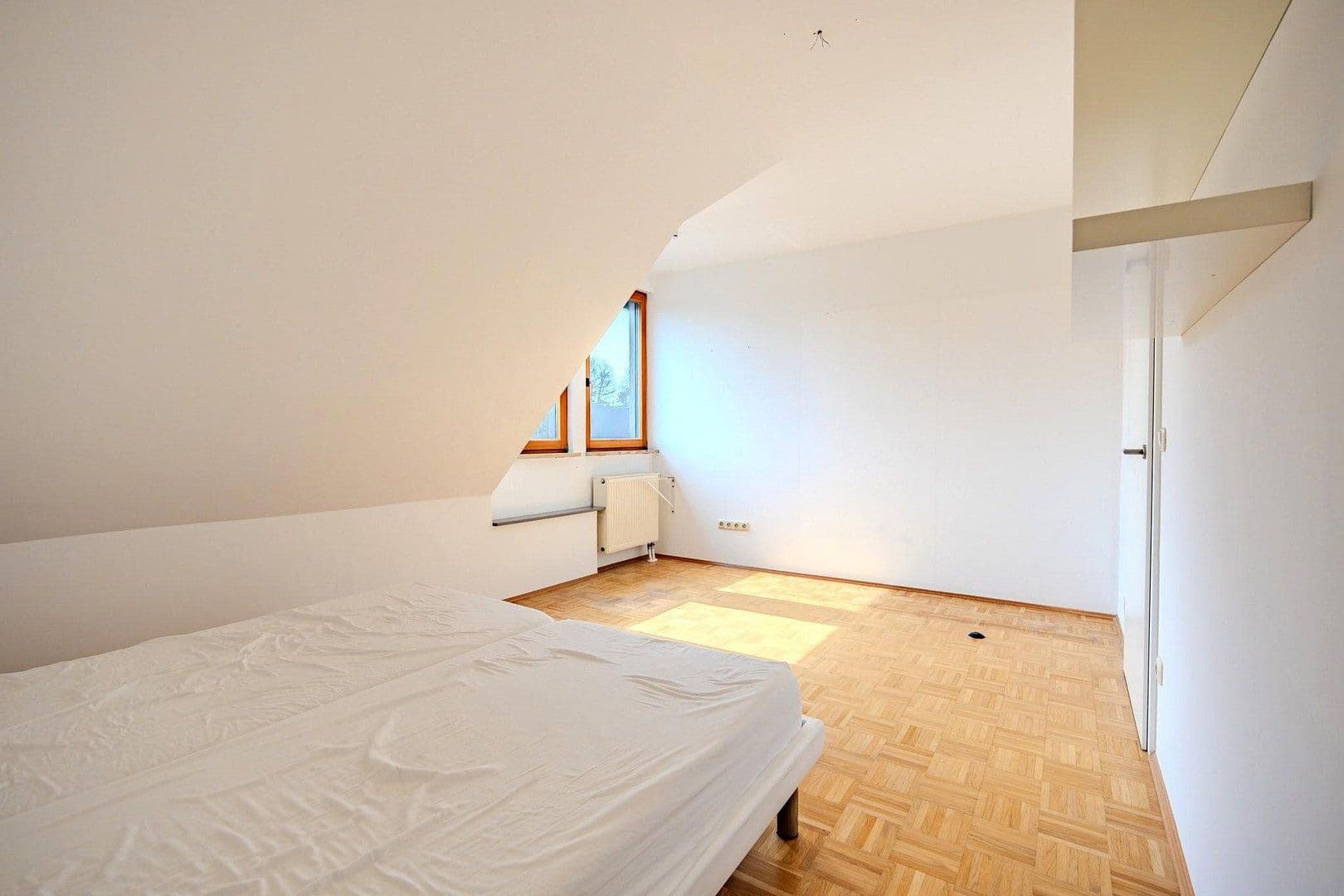 Prodej domu 218 m², pozemek 815 m², Fürth, Bavorsko Prodej domu 218 m², pozemek 815 m², Fürth, Bavorsko