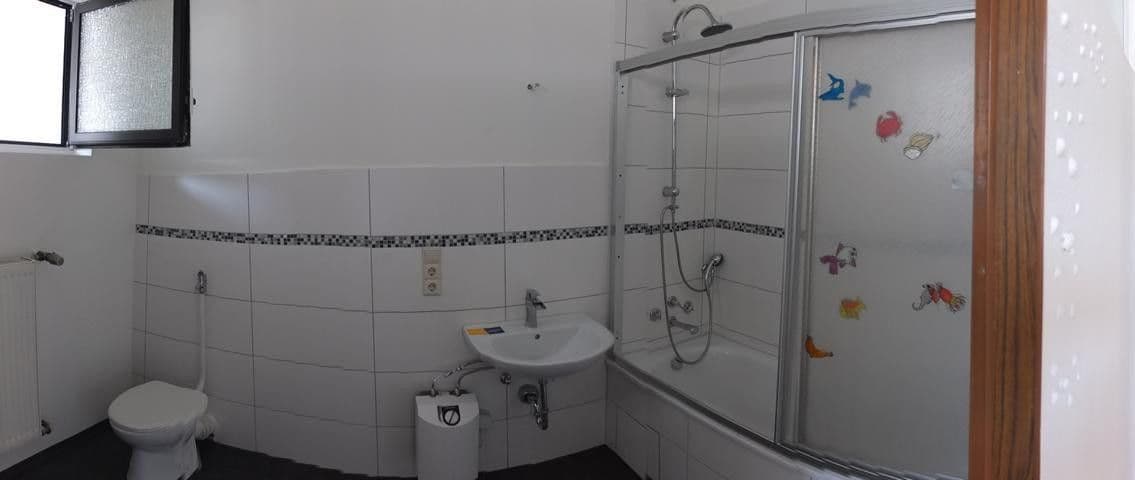 Pronájem bytu 7+1 180 m², Hauptstr. 159, Rodalben, Porýní-Falc Pronájem bytu 7+1 180 m², Hauptstr. 159, Rodalben, Porýní-Falc