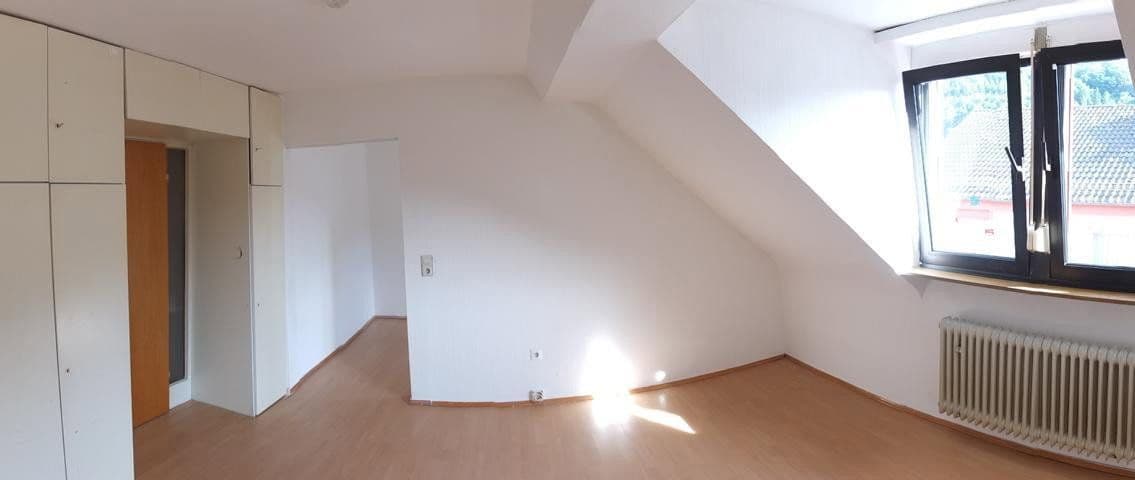 Pronájem bytu 7+1 180 m², Hauptstr. 159, Rodalben, Porýní-Falc Pronájem bytu 7+1 180 m², Hauptstr. 159, Rodalben, Porýní-Falc