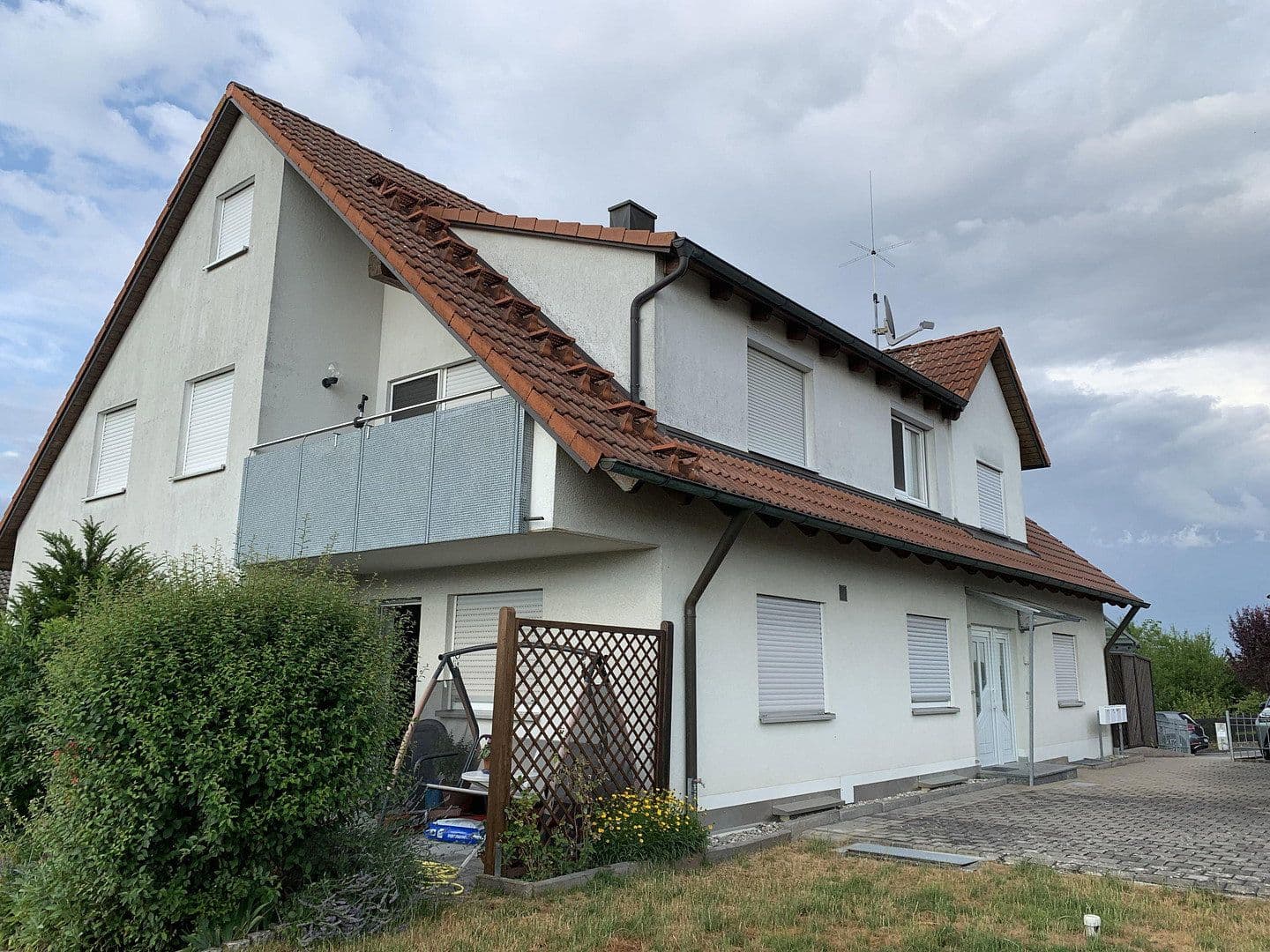 Pronájem bytu 3+kk 100 m², Wilhermsdorf, Bavorsko Pronájem bytu 3+kk 100 m², Wilhermsdorf, Bavorsko