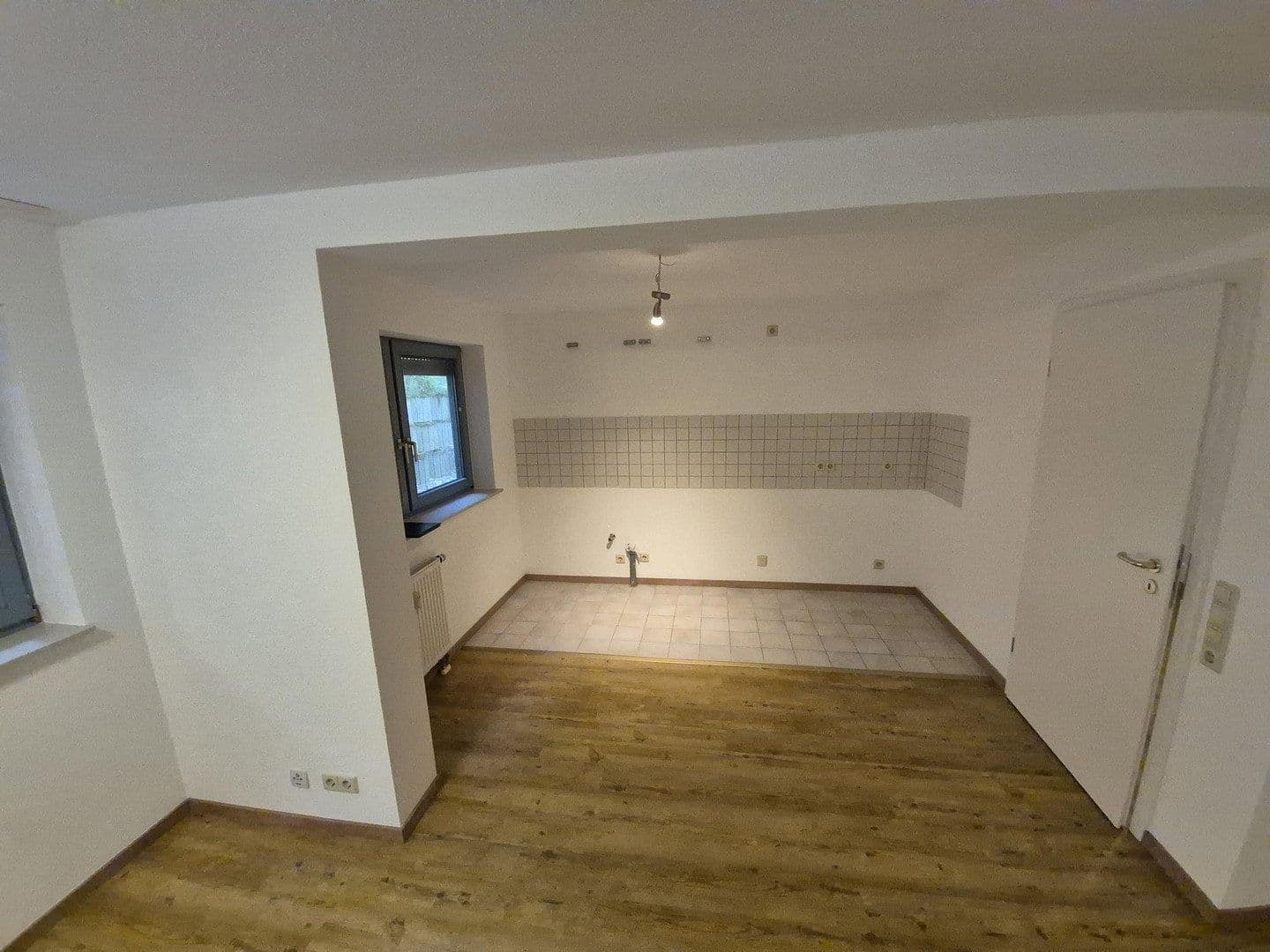 Pronájem bytu 2+1 54 m², Ostmarkstraße 26, Karlsruhe, Bádensko-Württembersko Pronájem bytu 2+1 54 m², Ostmarkstraße 26, Karlsruhe, Bádensko-Württembersko