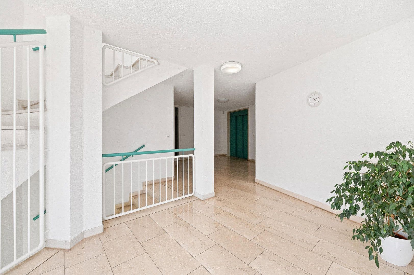 Pronájem bytu 3+kk 109 m², Leonberg, Bádensko-Württembersko Pronájem bytu 3+kk 109 m², Leonberg, Bádensko-Württembersko