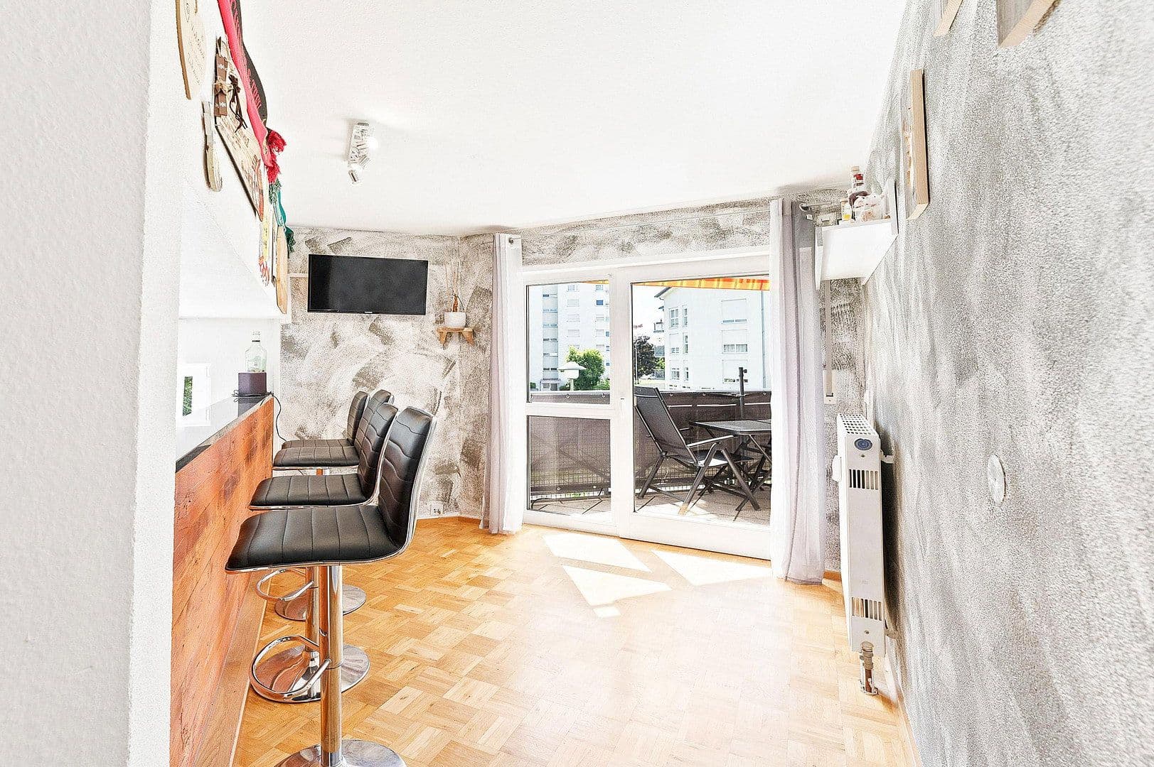 Pronájem bytu 3+kk 109 m², Leonberg, Bádensko-Württembersko Pronájem bytu 3+kk 109 m², Leonberg, Bádensko-Württembersko