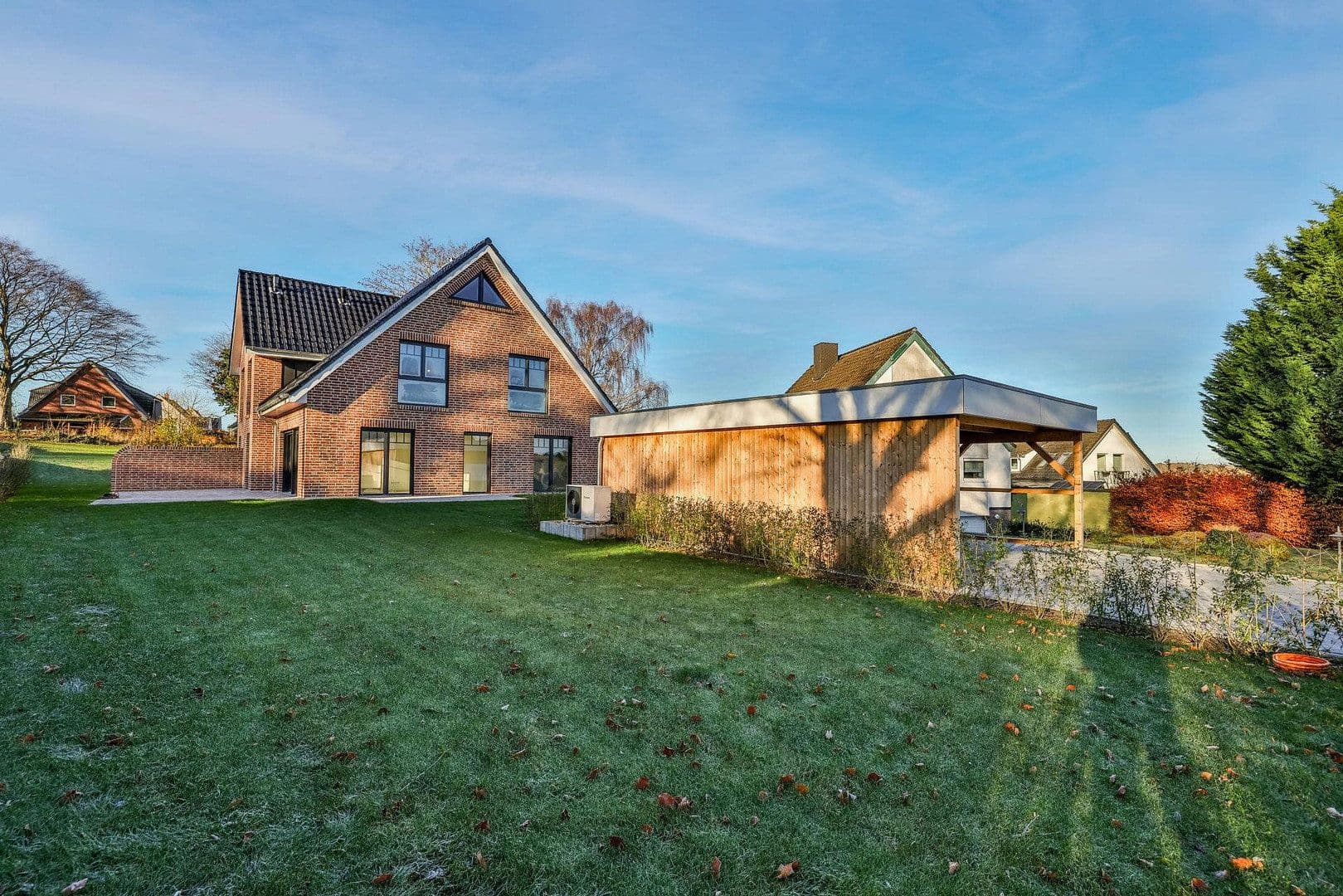 Prodej domu 152 m², pozemek 633 m², Scharbeutz, Šlesvicko-Holštýnsko Prodej domu 152 m², pozemek 633 m², Scharbeutz, Šlesvicko-Holštýnsko