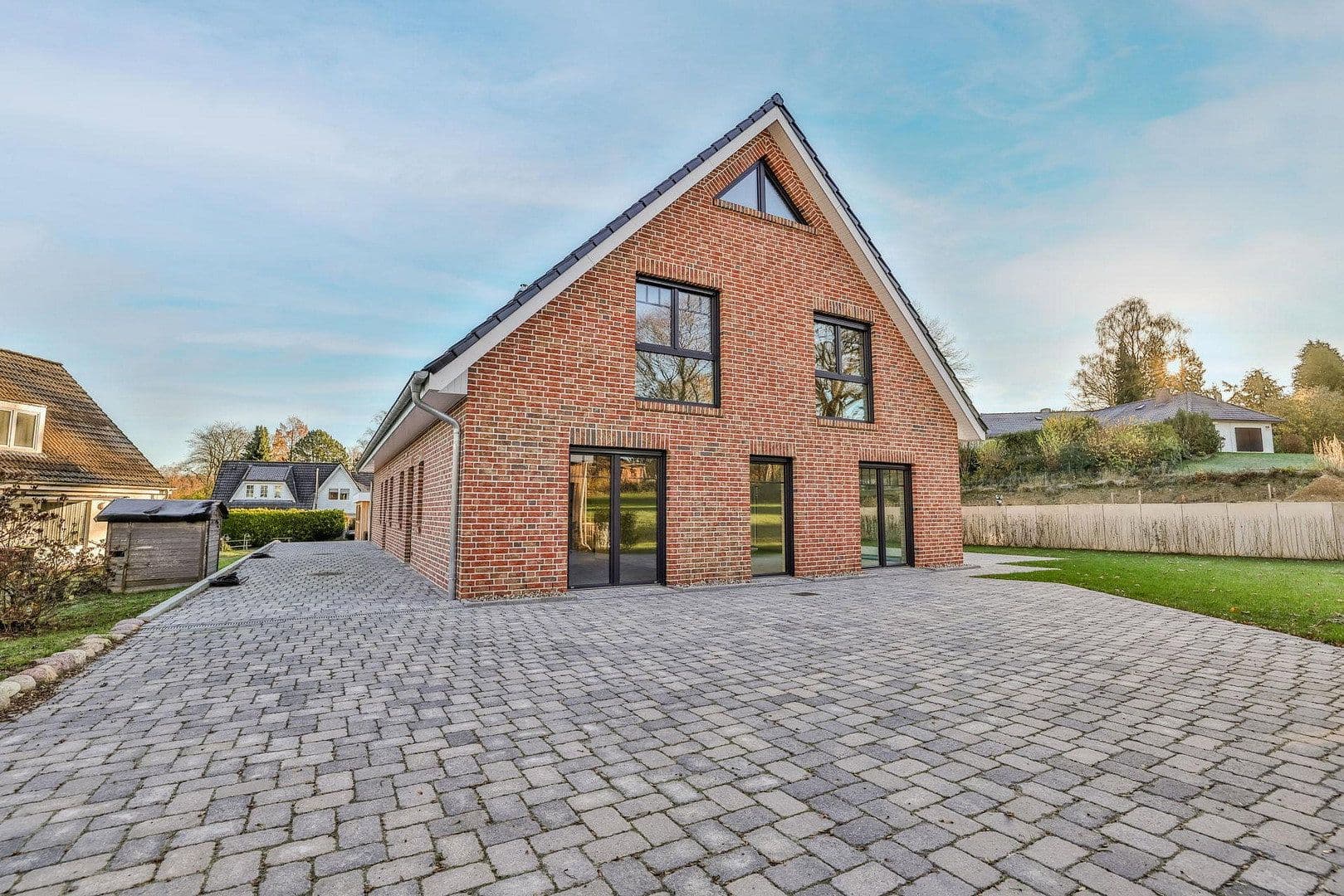 Prodej domu 152 m², pozemek 633 m², Scharbeutz, Šlesvicko-Holštýnsko Prodej domu 152 m², pozemek 633 m², Scharbeutz, Šlesvicko-Holštýnsko