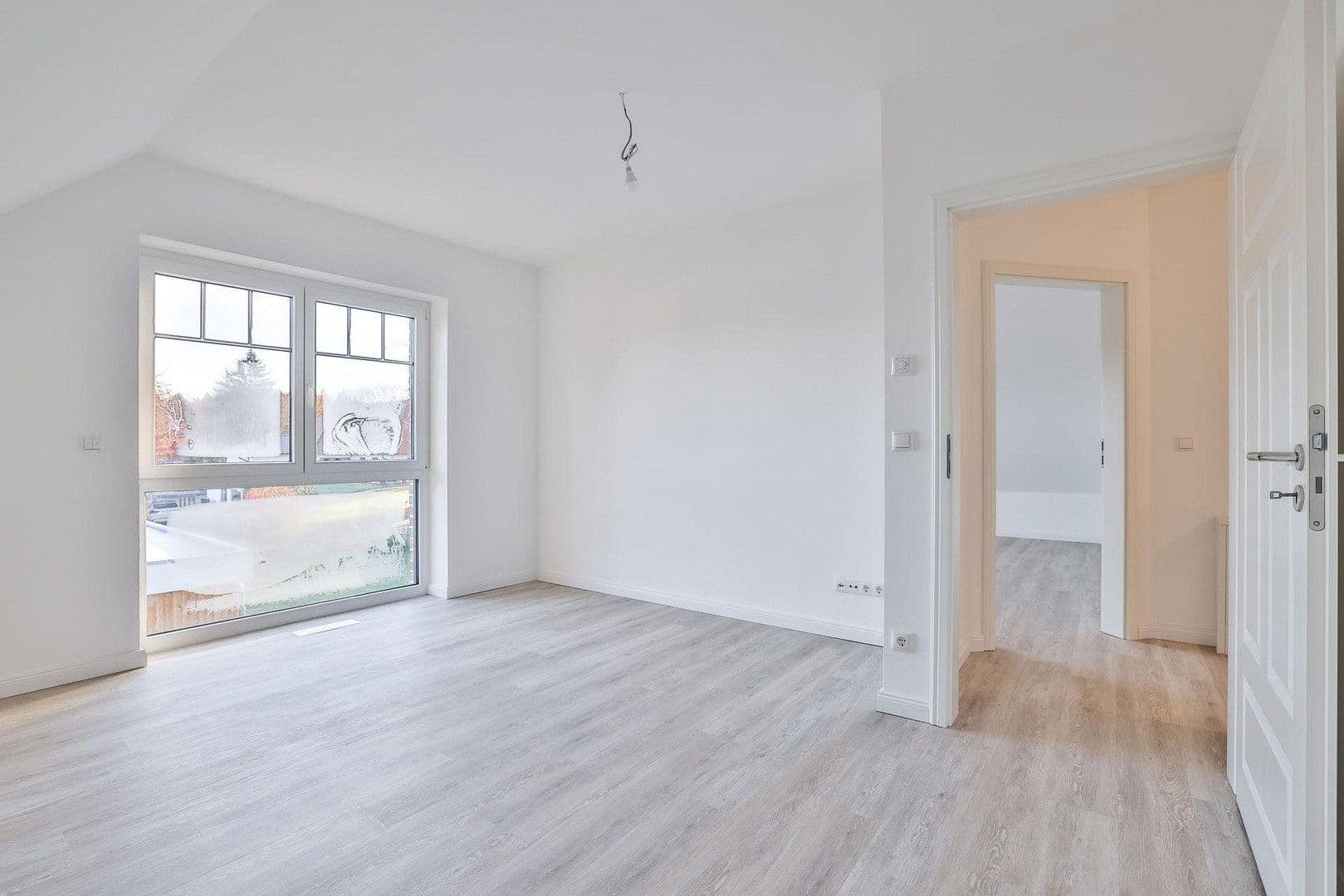 Prodej domu 152 m², pozemek 633 m², Scharbeutz, Šlesvicko-Holštýnsko Prodej domu 152 m², pozemek 633 m², Scharbeutz, Šlesvicko-Holštýnsko