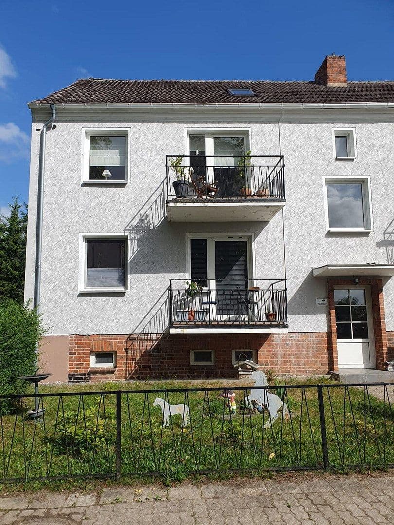 Pronájem bytu 3+1 63 m², Dorfstraße 9, Damshagen, Mecklenburg-Vorpommern Pronájem bytu 3+1 63 m², Dorfstraße 9, Damshagen, Mecklenburg-Vorpommern