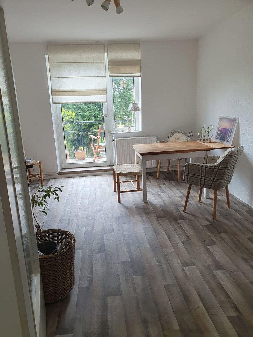 Pronájem bytu 3+1 63 m², Dorfstraße 9, Damshagen, Mecklenburg-Vorpommern Pronájem bytu 3+1 63 m², Dorfstraße 9, Damshagen, Mecklenburg-Vorpommern