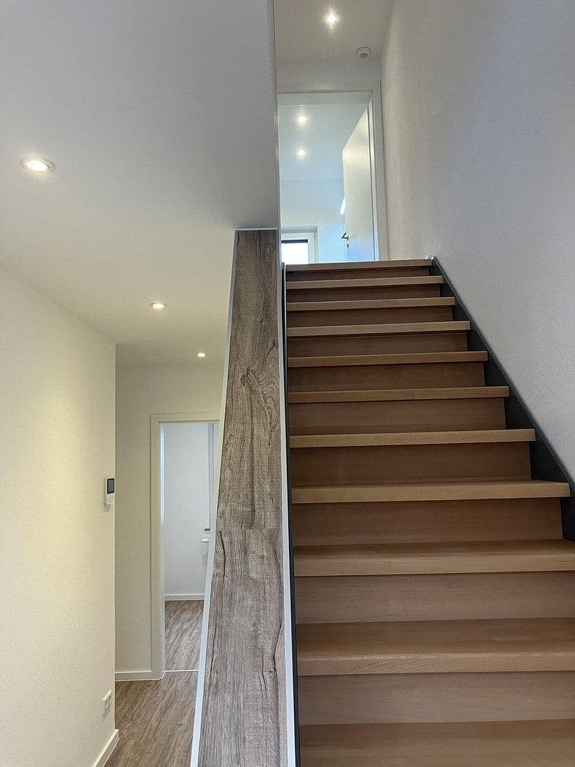 Pronájem bytu 6+1 131 m², Josengasse 20, Burladingen, Bádensko-Württembersko Pronájem bytu 6+1 131 m², Josengasse 20, Burladingen, Bádensko-Württembersko