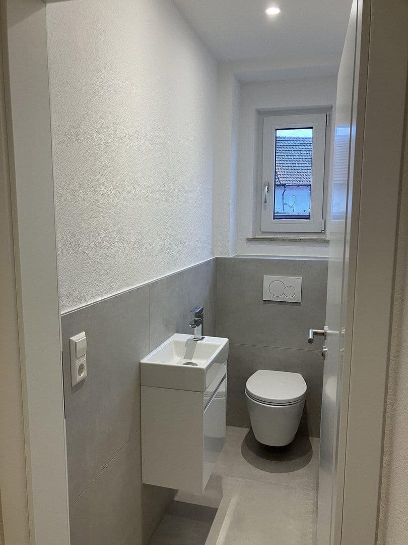 Pronájem bytu 6+1 131 m², Josengasse 20, Burladingen, Bádensko-Württembersko Pronájem bytu 6+1 131 m², Josengasse 20, Burladingen, Bádensko-Württembersko