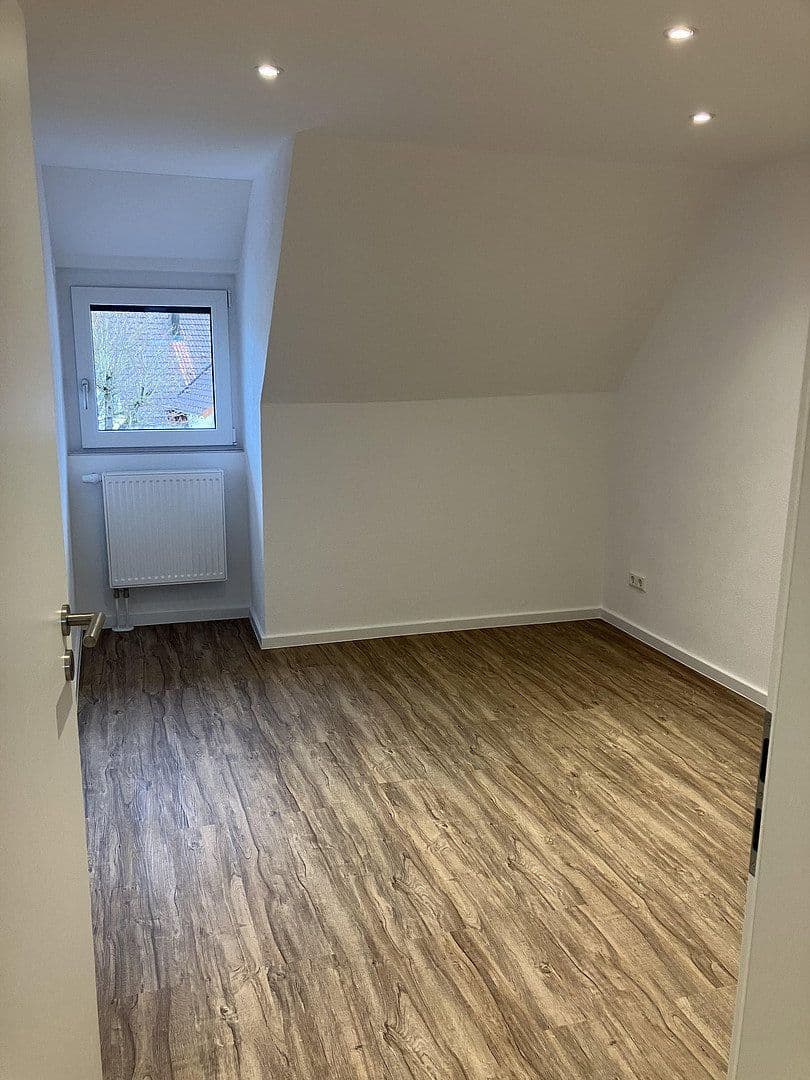Pronájem bytu 6+1 131 m², Josengasse 20, Burladingen, Bádensko-Württembersko Pronájem bytu 6+1 131 m², Josengasse 20, Burladingen, Bádensko-Württembersko