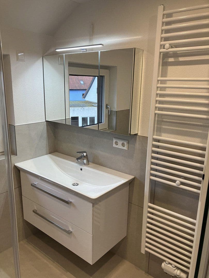 Pronájem bytu 6+1 131 m², Josengasse 20, Burladingen, Bádensko-Württembersko Pronájem bytu 6+1 131 m², Josengasse 20, Burladingen, Bádensko-Württembersko