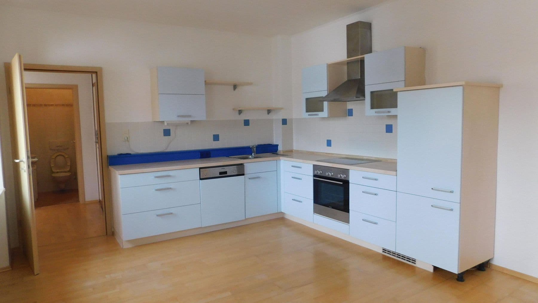 Pronájem bytu 3+1 98 m², Hauptstr., Bodenwöhr, Bavorsko Pronájem bytu 3+1 98 m², Hauptstr., Bodenwöhr, Bavorsko
