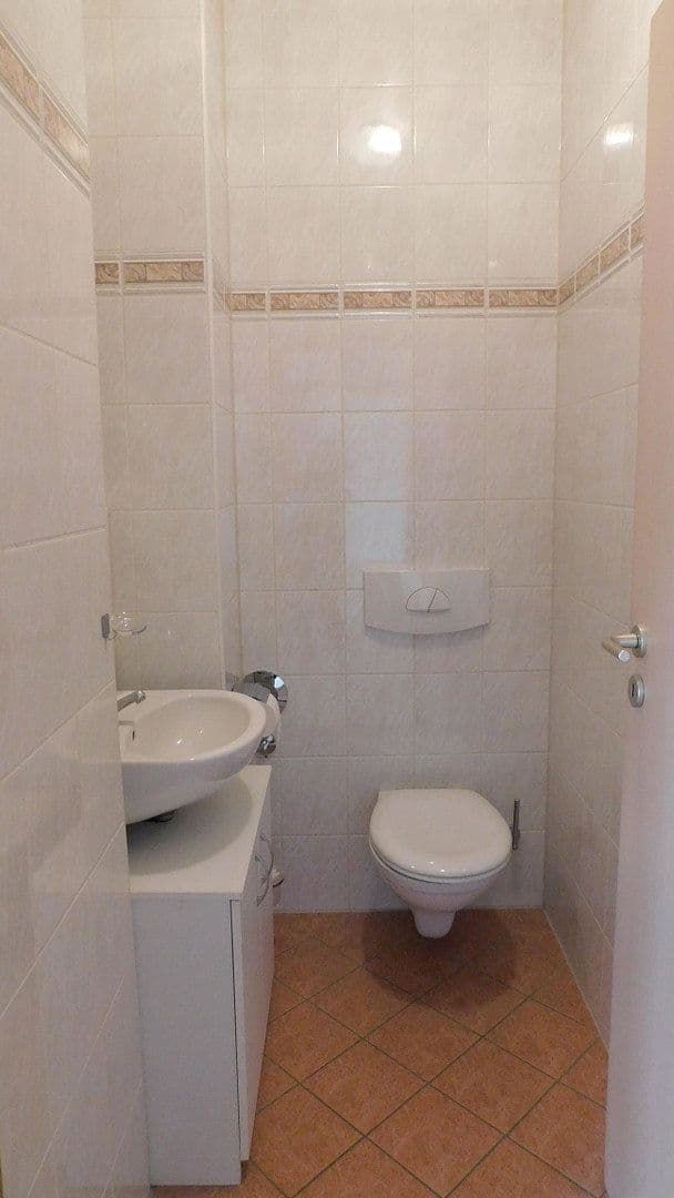Pronájem bytu 3+1 98 m², Hauptstr., Bodenwöhr, Bavorsko Pronájem bytu 3+1 98 m², Hauptstr., Bodenwöhr, Bavorsko