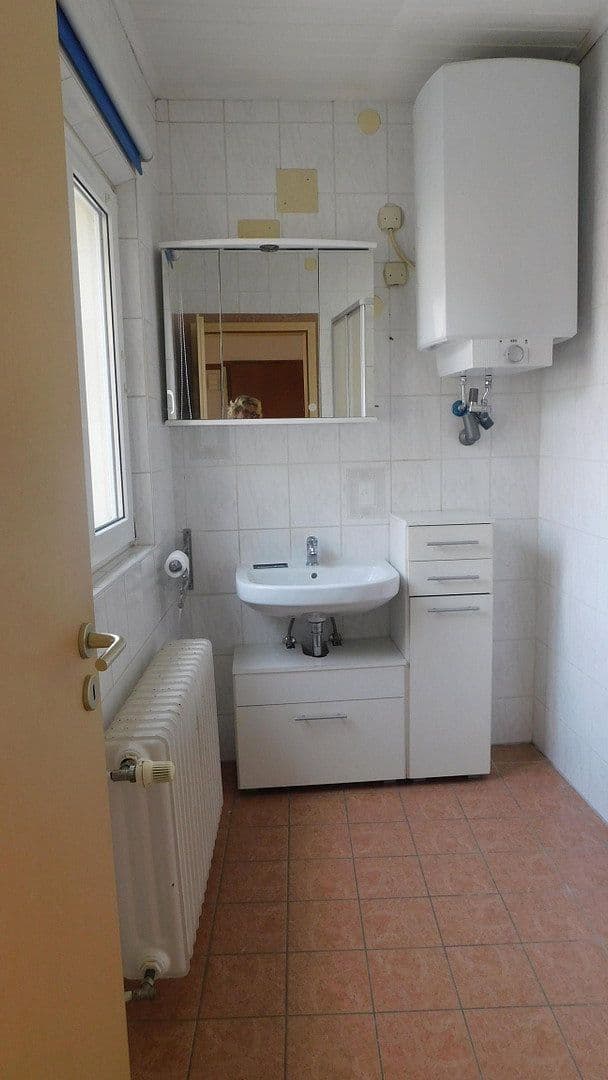 Pronájem bytu 3+1 98 m², Hauptstr., Bodenwöhr, Bavorsko Pronájem bytu 3+1 98 m², Hauptstr., Bodenwöhr, Bavorsko