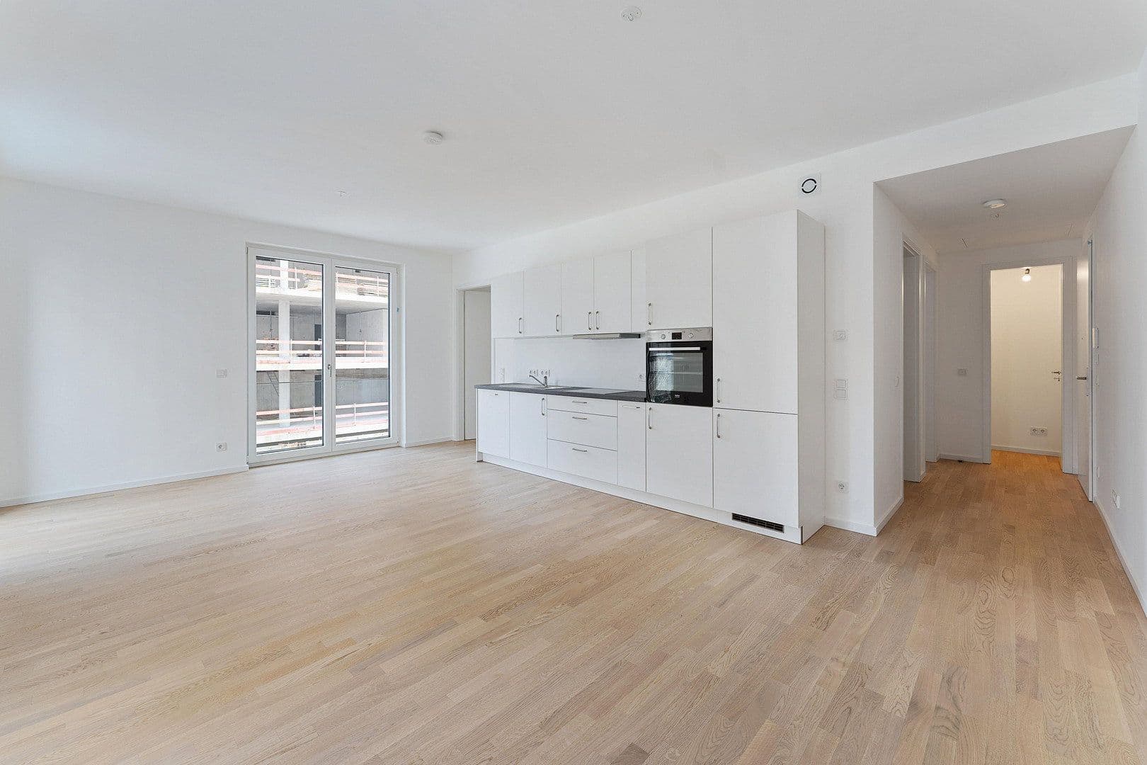 Pronájem bytu 2+1 62 m², Mühlenstraße 20, Berlin, Berlín Pronájem bytu 2+1 62 m², Mühlenstraße 20, Berlin, Berlín