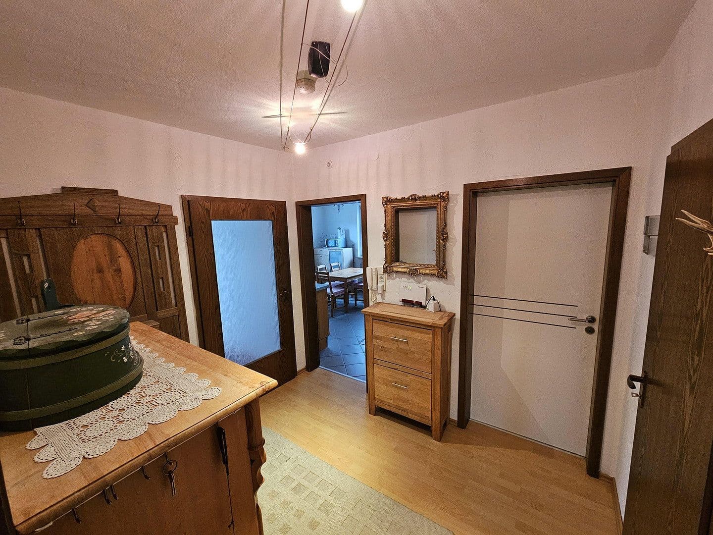 Prodej domu 211 m², pozemek 815 m², Heinrich-Otto-Weg, 14, Homberg (Efze), Hessen Prodej domu 211 m², pozemek 815 m², Heinrich-Otto-Weg, 14, Homberg (Efze), Hessen