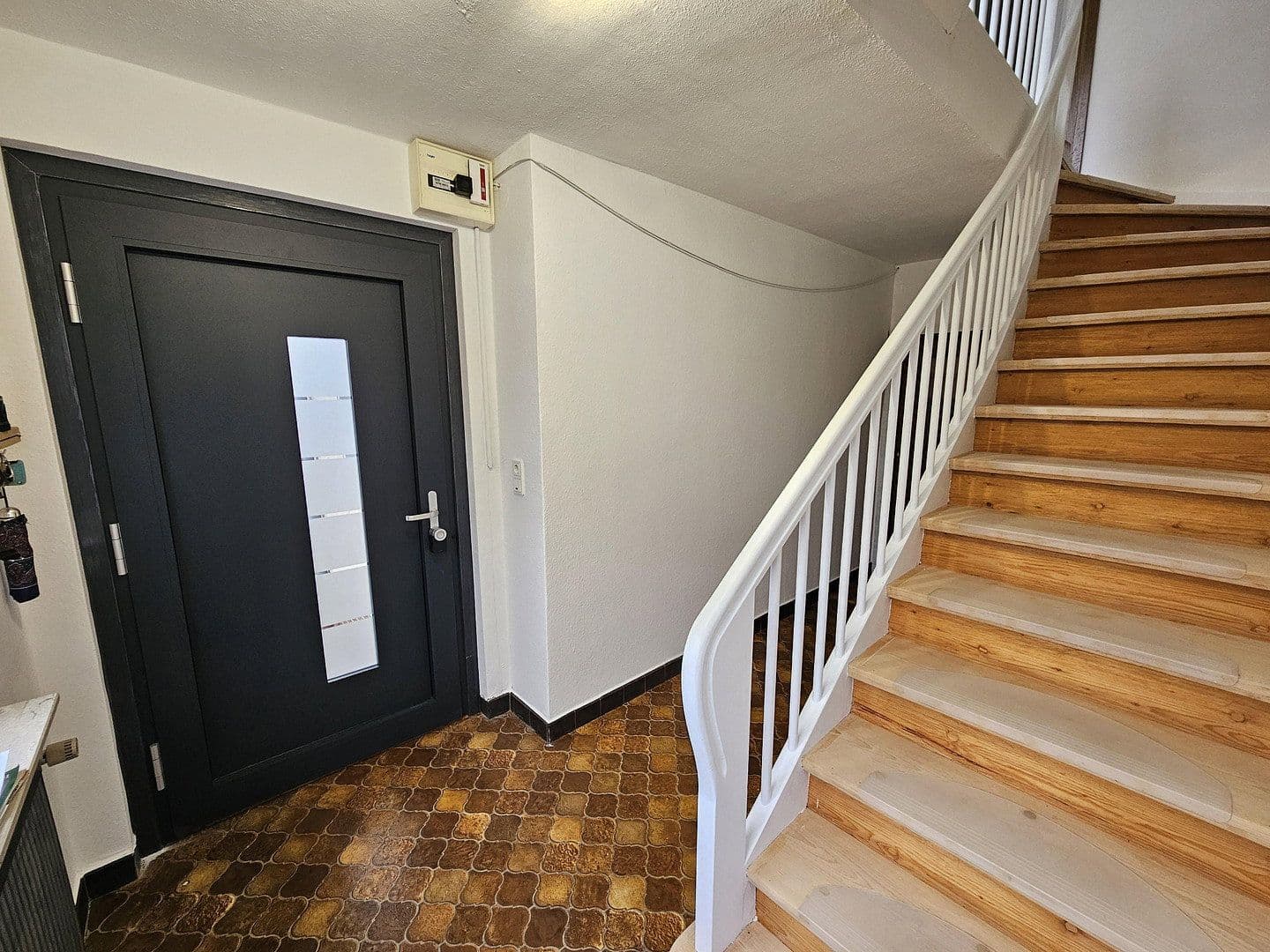 Prodej domu 211 m², pozemek 815 m², Heinrich-Otto-Weg, 14, Homberg (Efze), Hessen Prodej domu 211 m², pozemek 815 m², Heinrich-Otto-Weg, 14, Homberg (Efze), Hessen
