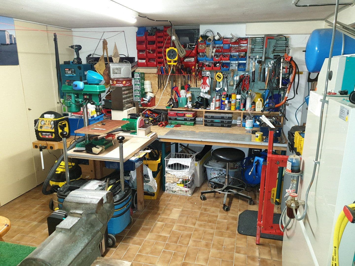 Prodej domu 211 m², pozemek 815 m², Heinrich-Otto-Weg, 14, Homberg (Efze), Hessen Prodej domu 211 m², pozemek 815 m², Heinrich-Otto-Weg, 14, Homberg (Efze), Hessen